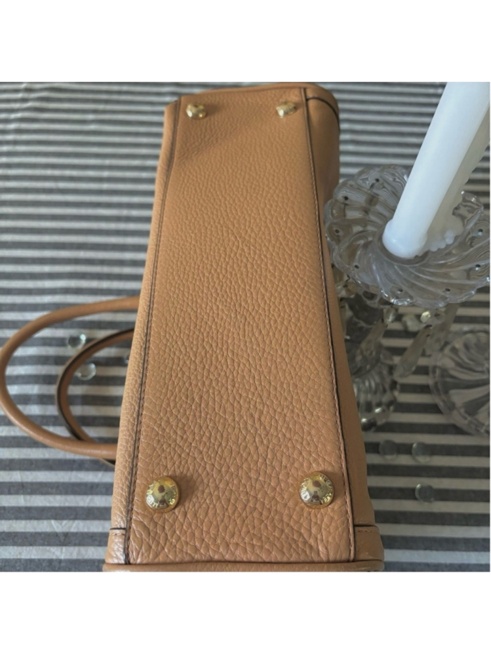 MICHAEL KORS PEBBLED LEATHER SATCHEL IN TAN OR PEANUT WITH MK LOGO EUC - Picture 4 of 8